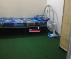 Bilik utk disewa lelaki muslim saja