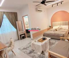 *Exclusive Master Bedroom for FEMALE ONLY* Tebrau Area/Mount Austin